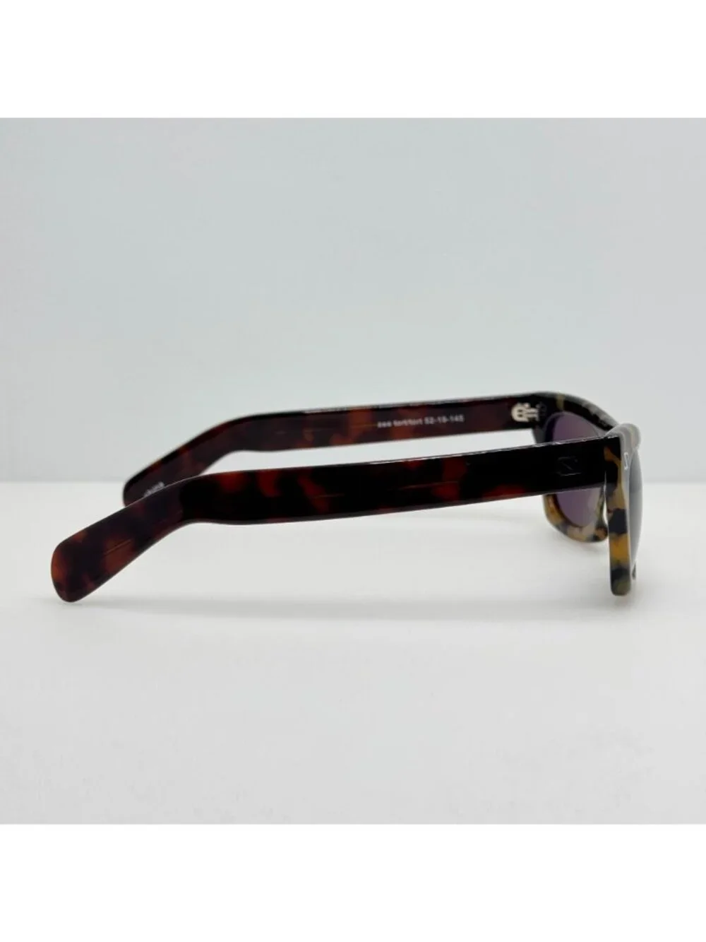 Eyemusement Zee Tort/Tort Sunglasses 52-19-145